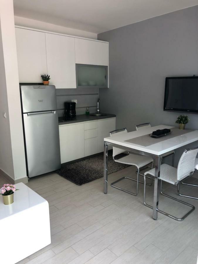 Apartments Don Вантачичи Екстериор снимка